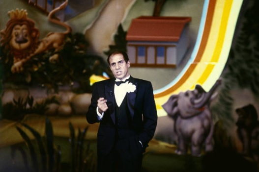 Adriano Celentano in smoking Fantastico 8