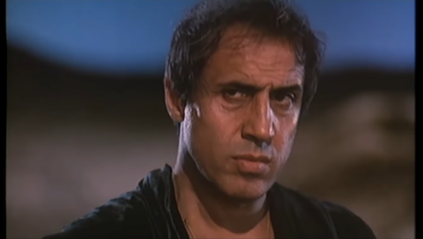 scena tratta dal film "Joan Lui" di Adriano Celentano